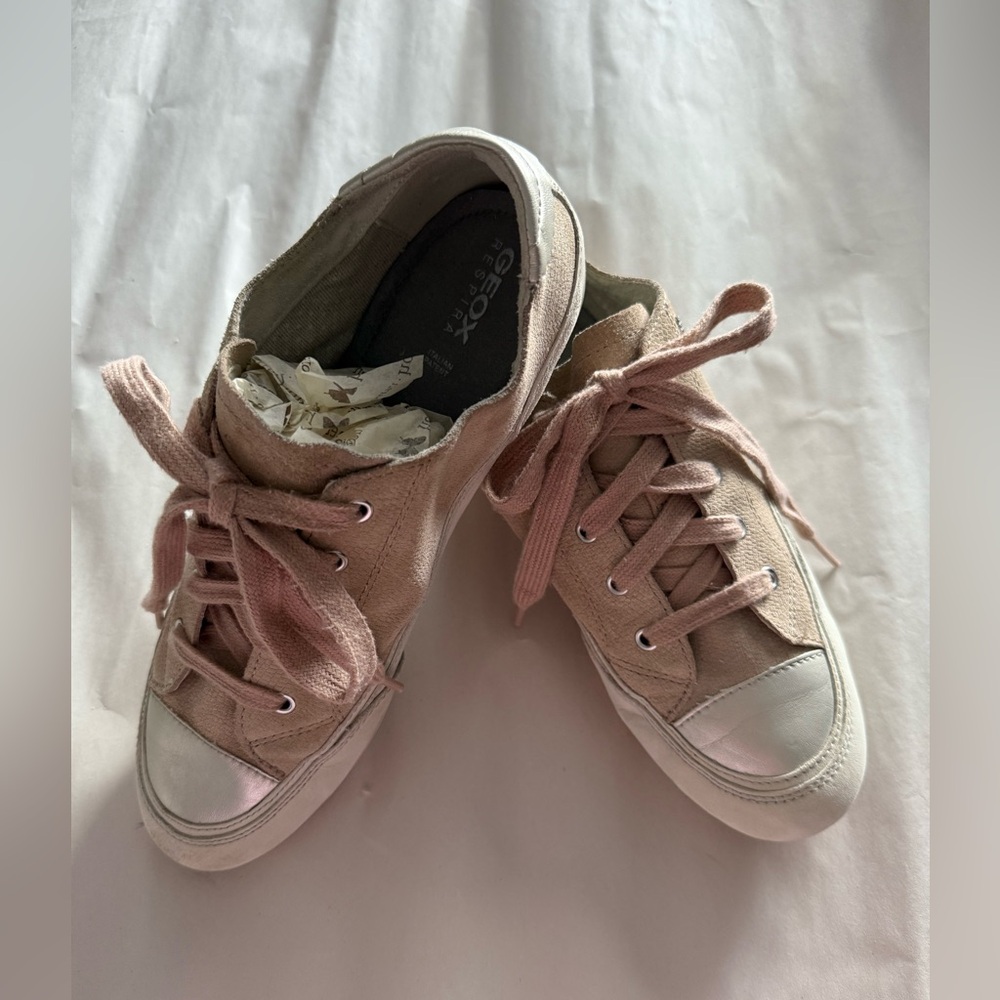 Geox Women's Respira Beige Suede & Leather /Lace-up Sneakers Shoes Size US 10